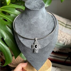 Estate find:  signed mj cross collar